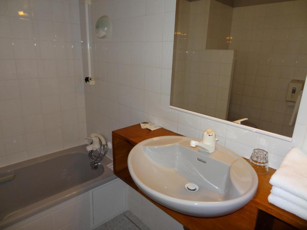 Hôtel Le Sainte Hélène Chambre photo