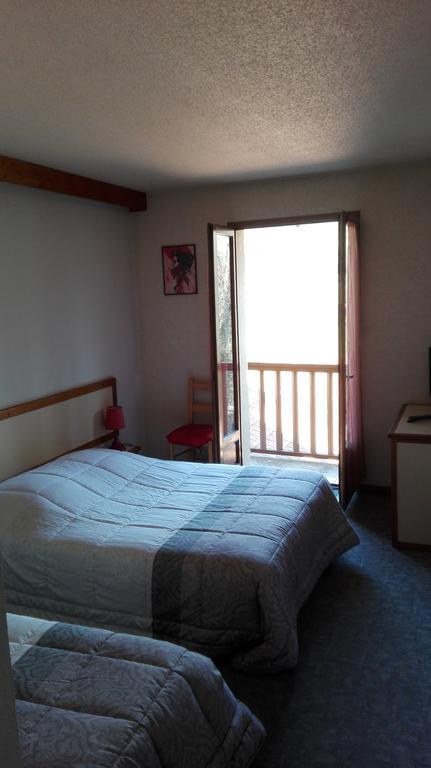 Hôtel Le Sainte Hélène Extérieur photo